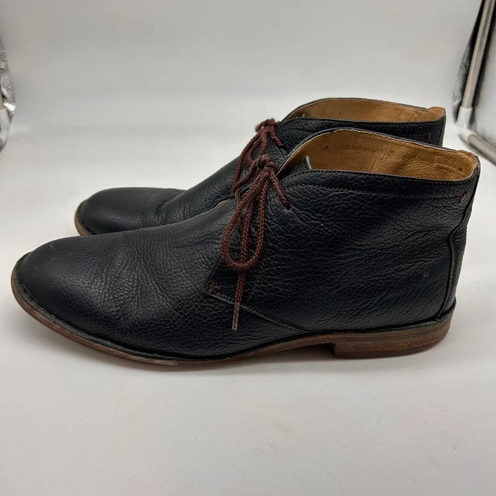 Trask Black Pebbled Leather Chukka Boots Vibram Sole Men's Size 11M